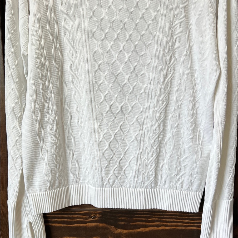 Lululemon long sleeve workout top - Picture 7 of 9